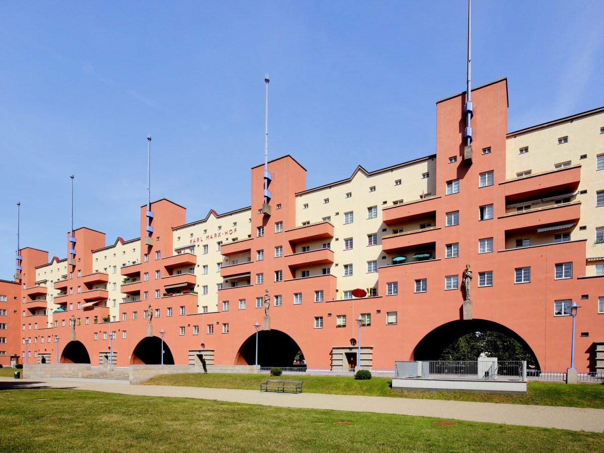 12. Oktober 2025: der rote blog: Ein besserer „Triumpf des&nbsp;Willens“